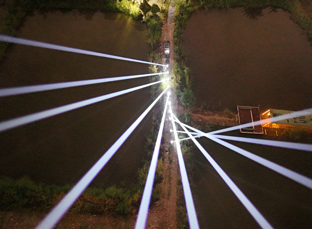 Outdoor Waterproof Laser Beam Moving Head Light 2 Outdoor Waterproof Laser Beam Moving Head Light 2